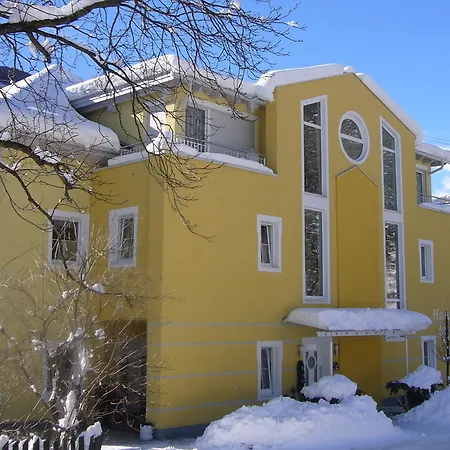 Appartementhaus Anita Flattach